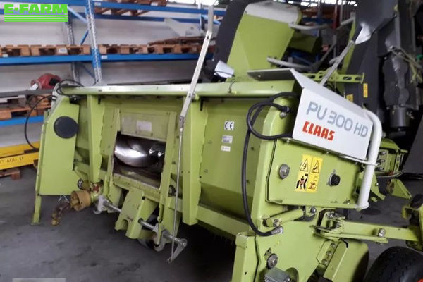 Claas Pick Up 300 Header €6,300