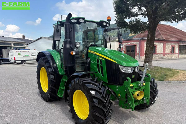 John Deere 6100 M Tractor €101,206