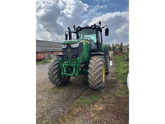 John Deere 6195 M Tractor €103,900