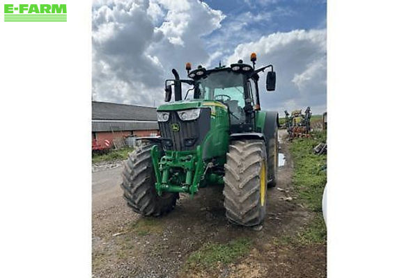 John Deere 6195 M Tractor €103,900