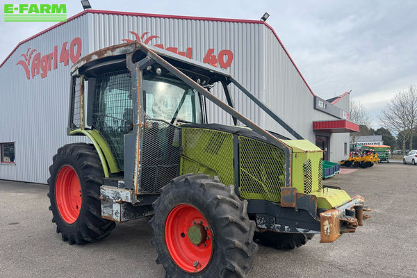 Claas Arion 610 Tractor €59,000