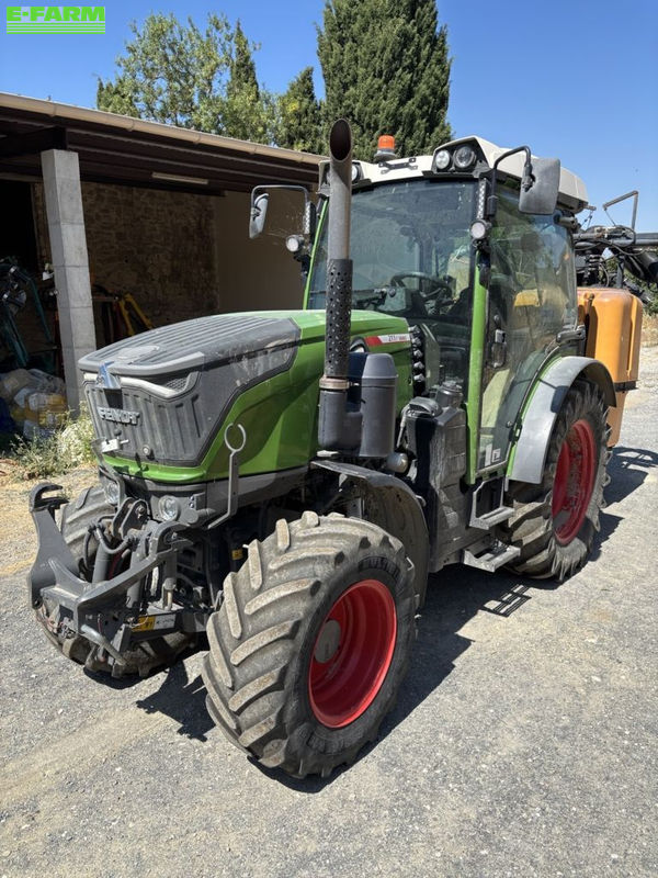 Fendt 211 Vario Tractor 85.000 EUR