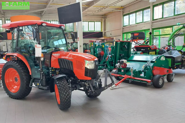 Kubota L2-552 Traktor