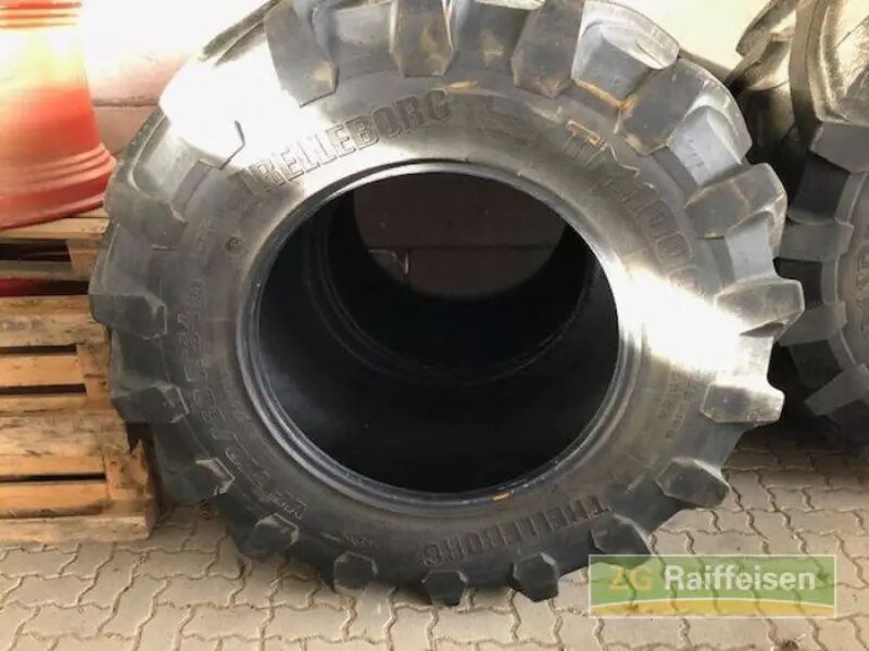 TRELLEBORG vf 710/60r34 Wheel and track €5,500