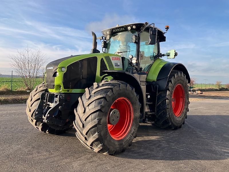 Claas Axion 950 CMATIC Tractor €99,950
