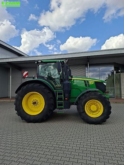 E-FARM: John Deere 6250 R - Tractor - id WQ28FWD - €94,000 - Year of construction: 2019 - Engine hours: 5,953,Engine power (HP): 250,Germany