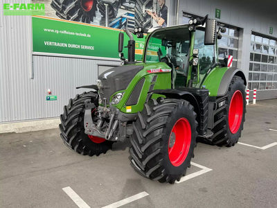 E-FARM: Fendt 720 Vario - Tractor - id SWBBMCS - €139,500 - Year of construction: 2021 - Engine hours: 3,295,Engine power (HP): 200,Germany