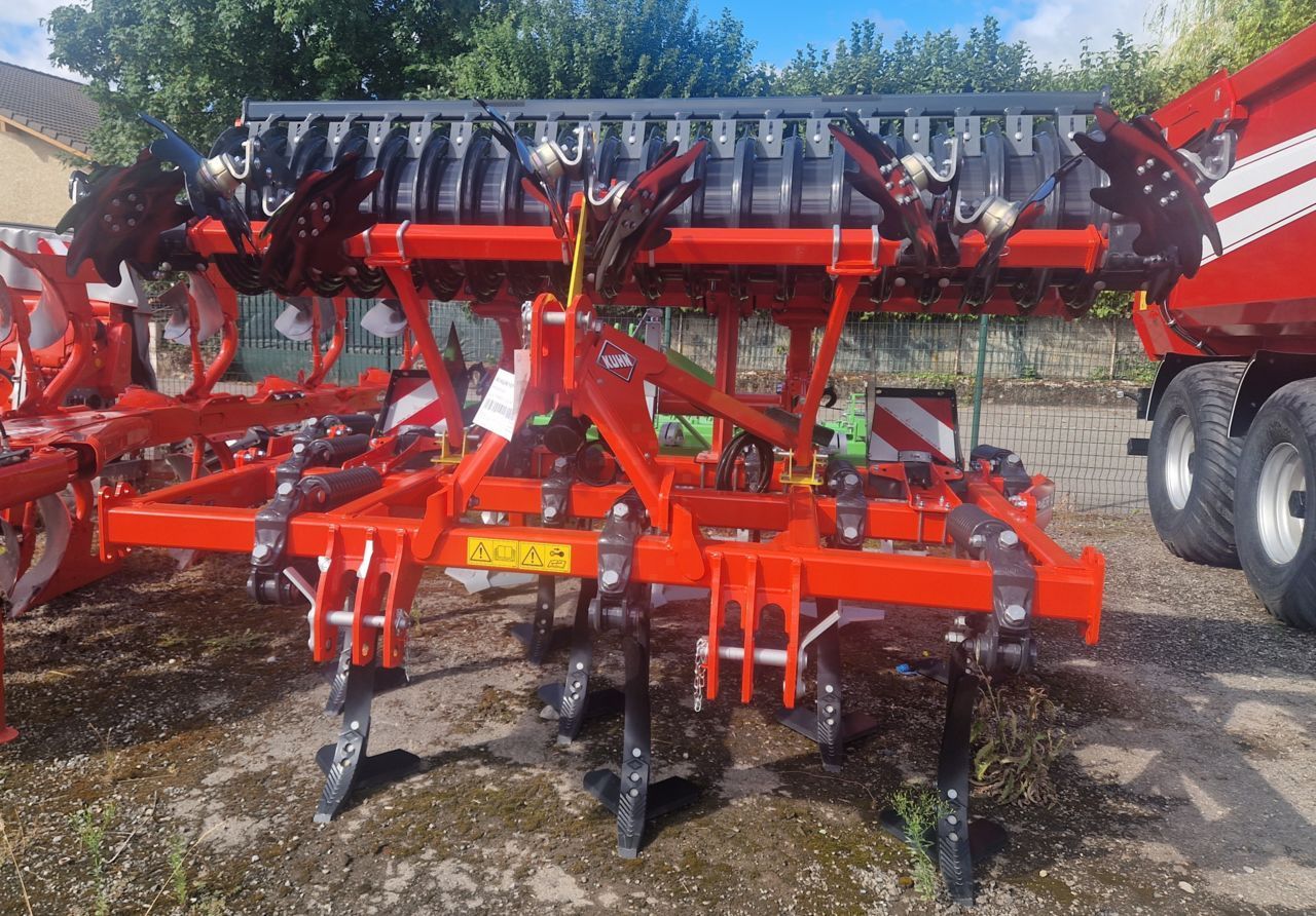 Kuhn Cultimer 300 Cultivator €18,000