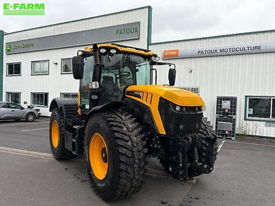 E-FARM: JCB Fastrac 4220 - Tractor - id DLP2J2R - €92,000 - Year of construction: 2018 - Engine hours: 5,500,Engine power (HP): 220,France