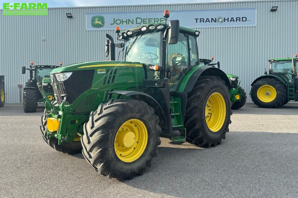 John Deere 6175 R Tractor €110,000
