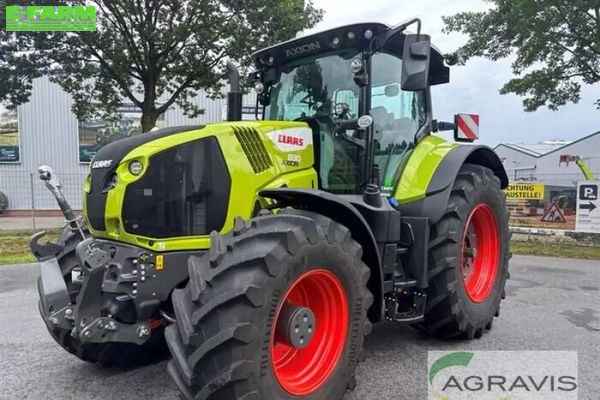 Claas Axion 830 CMATIC Tractor €149,900