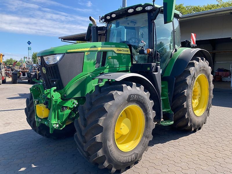 John Deere 6R 215 Tractor €159,000