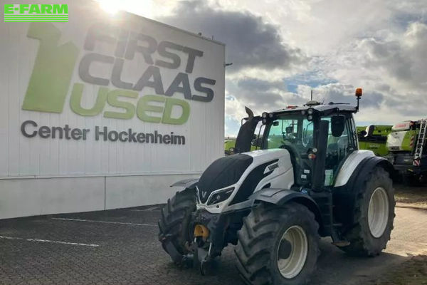 Valtra T 174 Tractor €69,000