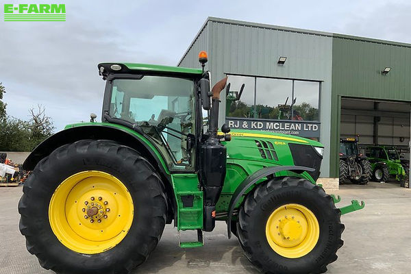 John Deere 6215 R Traktor 51.763 €