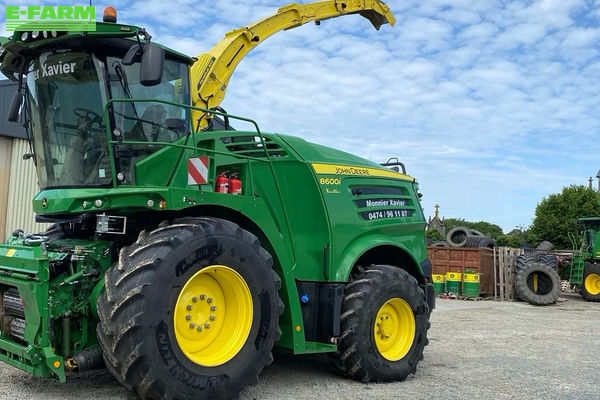 John Deere 8600 Self propelled forage harvester €139,000