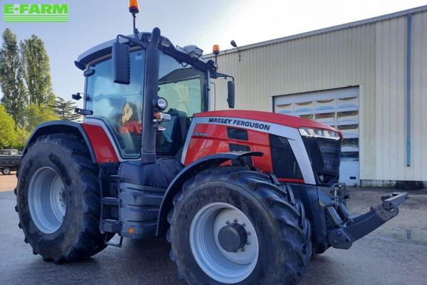 Massey Ferguson 8S.245 Traktor 133.000 €