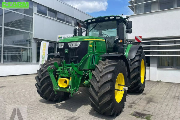 John Deere 6250 R Tractor €114,900