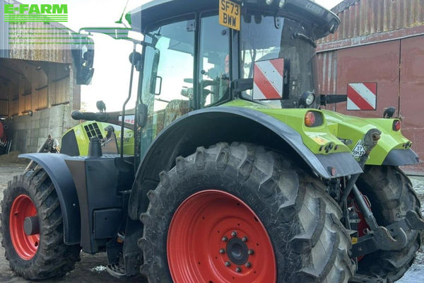 Claas Arion 630 Tractor €90,834