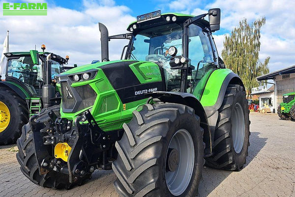 Deutz-Fahr AgroTron 6145.4 Tractor €62,500