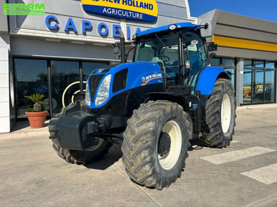 E-FARM: New Holland T7.210 - Τρακτέρ - id UHBVKKG - 55.000 € - Χρονία: 2012 - Μετρητής ωρών: 7.900,Ισχύς κινητήρα: 177,Ιταλία