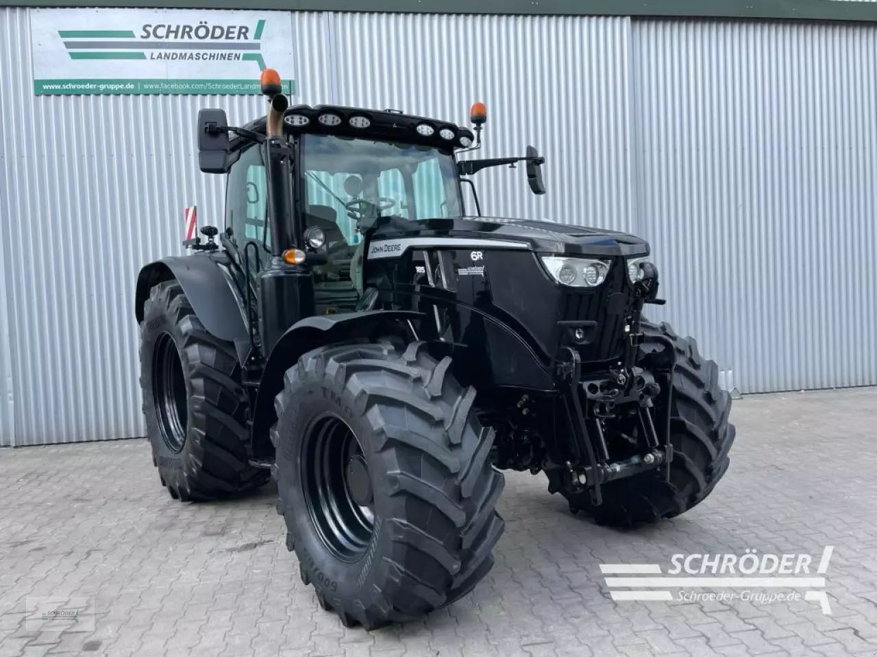 John Deere 6R 185 Tractor €99,885
