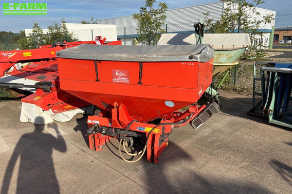 Kuhn mds 19.1c Fertiliser spreader €7,500