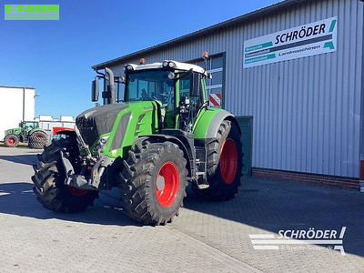 E-FARM: Fendt 824 Vario Profi Plus - Traktor - id QWBV5LU - 96.885 € - Baujahr: 2021 - Abgelesene Motorstunden: 5.163,Motorleistung (PS): 246,Deutschland