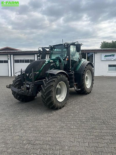 E-FARM: Valtra T 174 - Tractor - id HGH5TMM - €83,000 - Year of construction: 2020 - Engine hours: 3,500,Germany