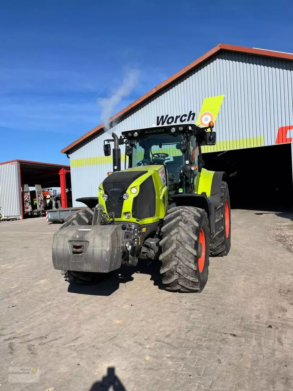 Claas Axion 850 Tractor €89,000