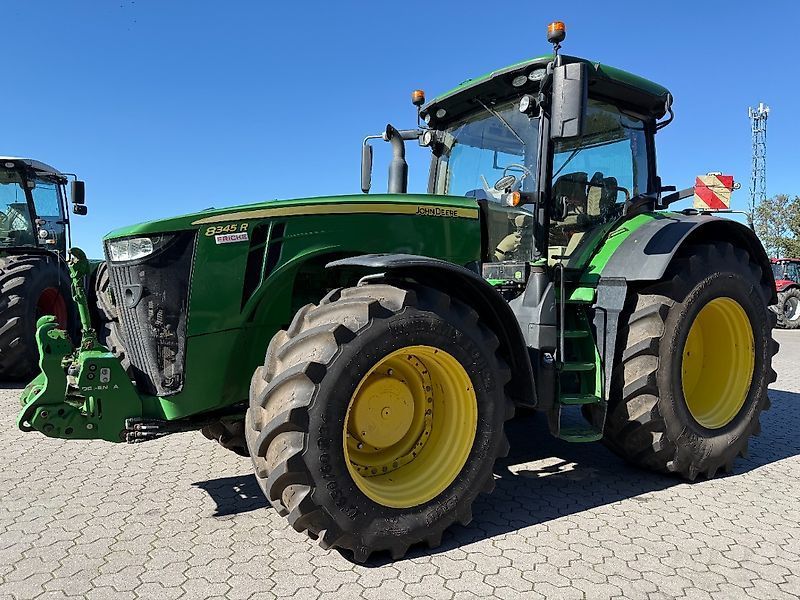John Deere 8345 R Traktori 82 500 €