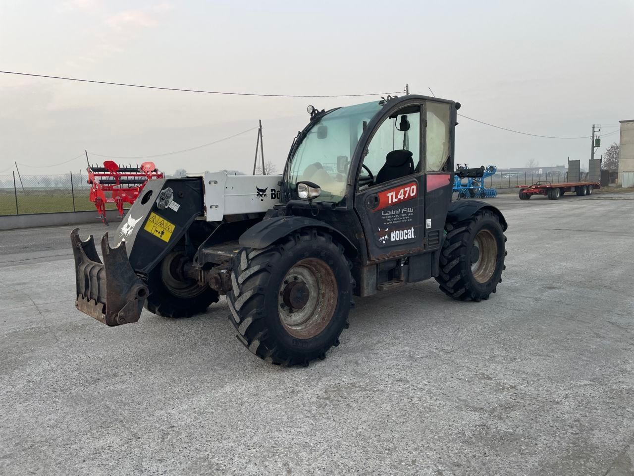 Bobcat TL 470 HF Τηλεσκοπικός φορτωτής 25.000 €