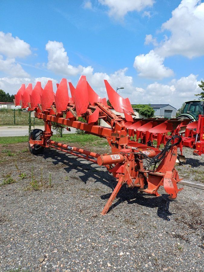 GREGOIRE BESSON spk9616160 Plough €7,000