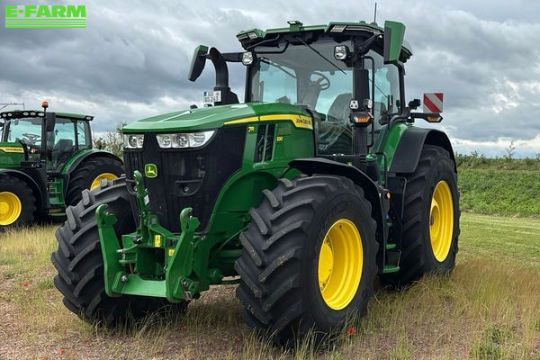 John Deere 7R 330 Tractor €172,000