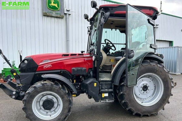 Case IH Quantum 100 F Tractor €67,500