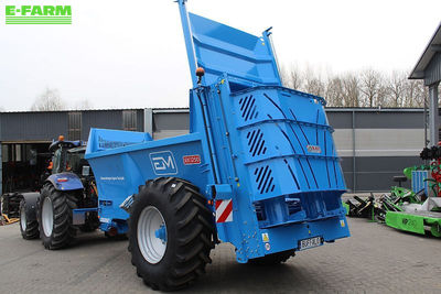 E-FARM: Euromilk kompost-miststreuer neumaschine - Manure and compost spreader - id 2877CCD - €44,983 - Austria