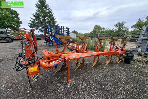 Kuhn vari-master 153 Plough €16,100