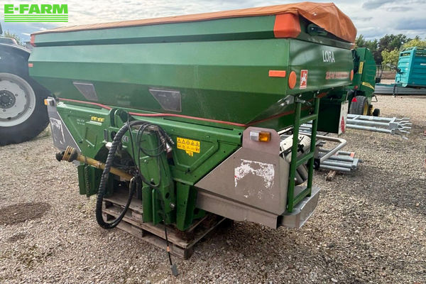 Amazone zam 3600 ultra Fertiliser spreader €9,800