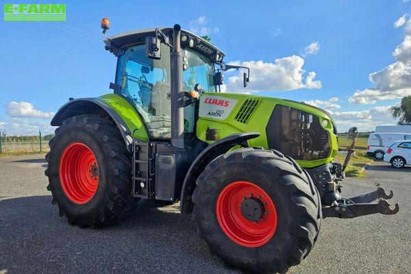 Claas Axion 810 Tractor €50,000