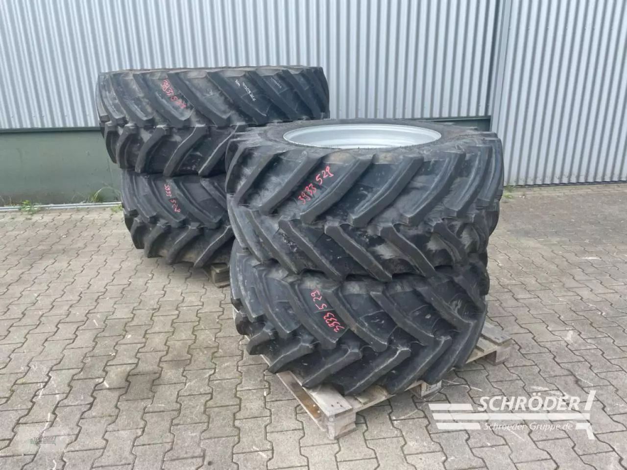 TRELLEBORG 520/60r28 + 650/60r38 kompletträder tb Wheel and track €5,385