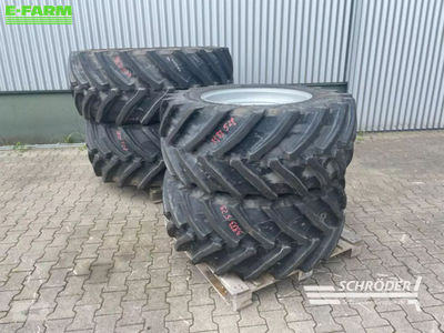 E-FARM: TRELLEBORG 520/60r28 + 650/60r38 kompletträder tb - Wheel and track - id ZIYL5VQ - €5,385 - Year of construction: 2022 - Germany