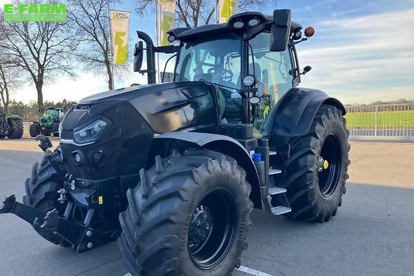 Case IH Puma 240 CVX Tractor €116,500