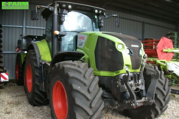 Claas Axion 810 Tractor €60,000