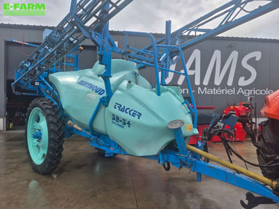 E-FARM: Berthoud tracker 32-34 - Pulvérisateur - id 3LCNES9 - 22 500 € - Année: 2011 - France