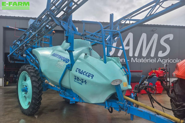 Berthoud tracker 32-34 Pulvérisateur 22 500 €