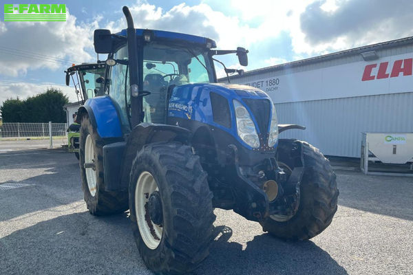 New Holland T7.210 Tractor €39,900