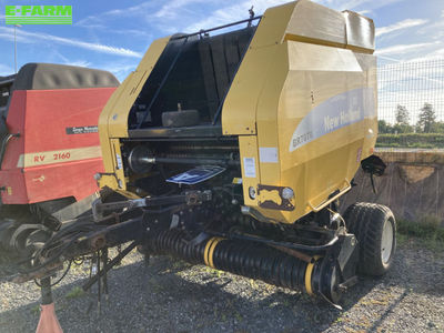E-FARM: New Holland T 7070 - Baler - id ZHIGECX - €5,600 - Year of construction: 2011 - France