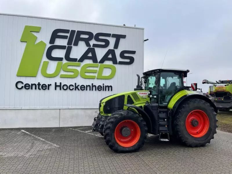 Claas Axion 960 CMATIC Tractor €252,000
