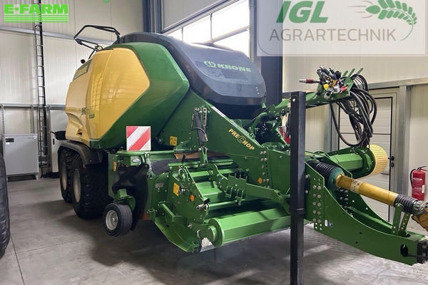 Krone Big Pack 1270 VC Baler €185,000