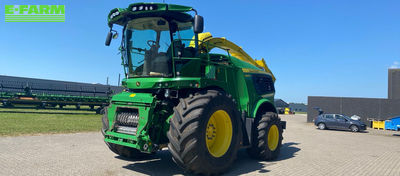 E-FARM: John Deere 9800 - Self propelled forage harvester - id RS4MQJA - €332,696 - Year of construction: 2022 - Engine hours: 450,Engine power (HP): 870,Denmark