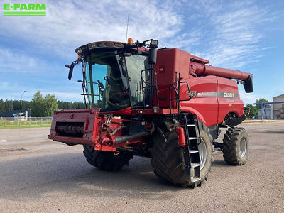 E-FARM: Case IH Axial-Flow 7230 - Combine harvester - id DVJPFHT - €110,000 - Year of construction: 2013 - Engine hours: 2,460,Engine power (HP): 407,Latvia